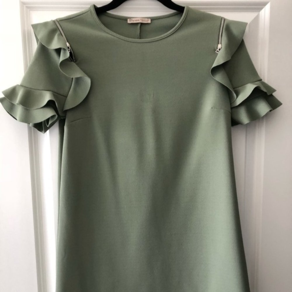 ZARA green dress with zipper shoulder